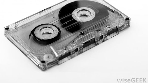 Teknologi Jadul Ini Dijamin Bikin Bingung Generasi Z