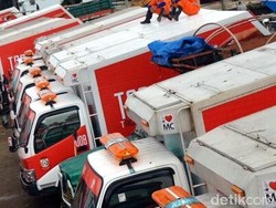 Tangkasaki, Inovasi Makassar Jadikan Mobil Boks sebagai Pengangkut Sampah
