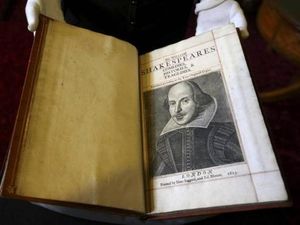Mengunjungi Pameran Koleksi Shakespeare Terbesar di Dunia Mengunjungi Pameran Koleksi Shakespeare Terbesar di Dunia