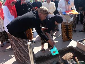 Dibangun Hari ini di Batang, Layar Raksasa untuk Tampilkan Penggunaan APBD Dibangun Hari ini di Batang, Layar Raksasa untuk Tampilkan Penggunaan APBD