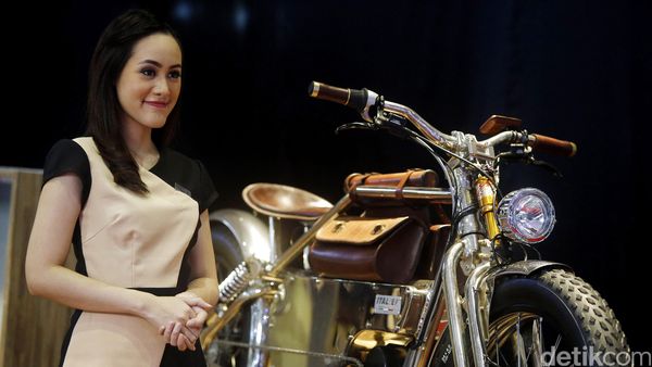 Motor Listrik Bergaya Klasik Unjuk Gigi di IIMS 2016