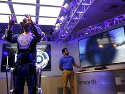 Pakai Kostum Canggih Ini, Seseorang Bisa Rasakan Hidup di Usia Senja