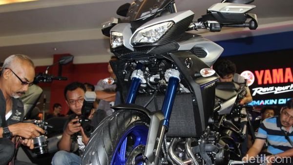 Yamaha Luncurkan Motor Touring MT-09 Tracer