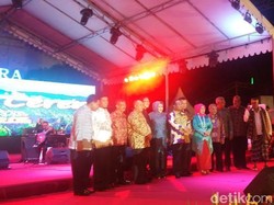 Pemprov NTB Nobatkan Emilia Contessa Sebagai Duta Pariwisata