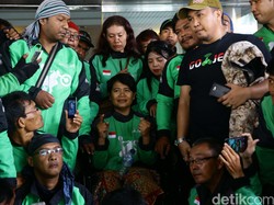 Wiwin Driver Go-Jek Diajak Ikut Program Bantuan Kaki Palsu Gratis