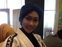 Jawara Jiu Jitsu Pukau Dian Pelangi di Audisi Sunsilk Hijab Hunt Surabaya