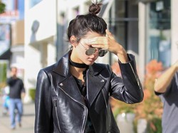 Foto: Gantungan Tas Bulu dari Fendi yang Buat Kendall Jenner Terobsesi