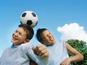 10 Teknik Dasar Sepakbola, Penggemar Wajib Tahu nih 10 Teknik Dasar Sepakbola, Penggemar Wajib Tahu nih