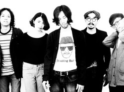 Heals, Aroma Shoegaze dari Kota Kembang