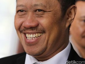 Pertama di Indonesia! Eks Ketua KY dan Komisioner Jalani Sidang Etik Pertama di Indonesia! Eks Ketua KY dan Komisioner Jalani Sidang Etik