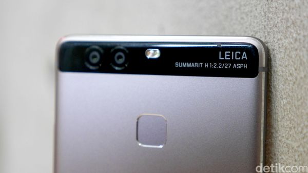 Intip-intip Jeroan Ponsel Leica Huawei P9