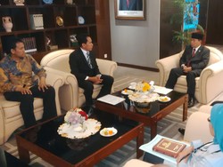 Pimpinan DPR Bahas Posisi Fahri Hamzah Besok