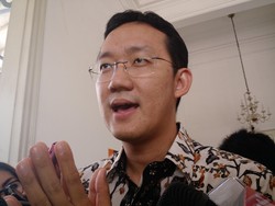 Sunny: Pengusaha Suka Ngobrol dengan Gubernur Harapannya Disampaikan ke Presiden