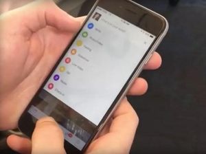 Teleponan Lewat Facebook Bisa Ngobrol Ramai-ramai