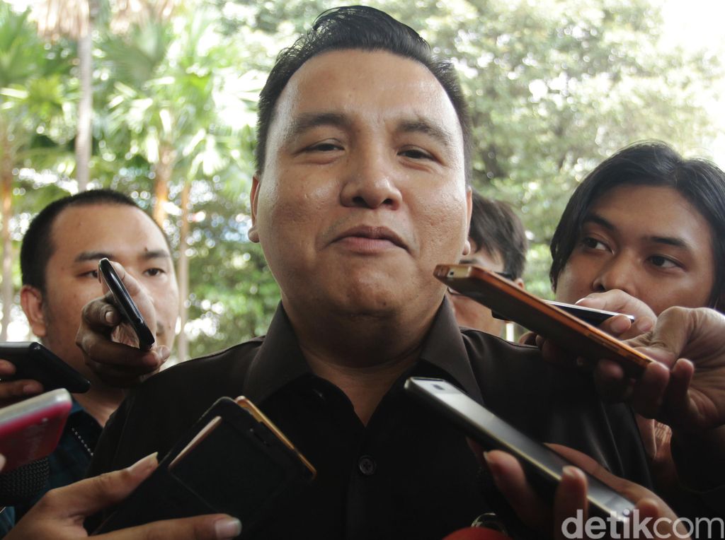 Komjak: Revisi UU Kejaksaan Harus Sinkron dengan Kewenangan Penegak Hukum Lain Komjak: Revisi UU Kejaksaan Harus Sinkron dengan Kewenangan Penegak Hukum Lain