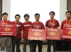Ahmad Zaky Juara Kontes Programming BukaLapak