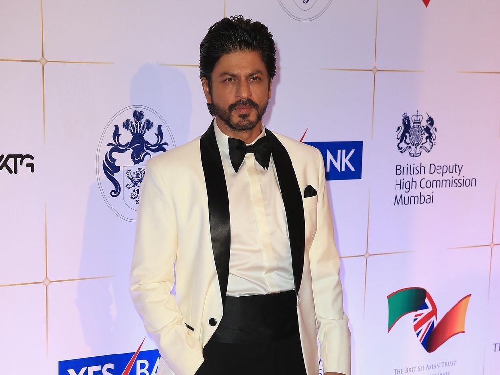 Jaminan Bebas Aryan Khan Ditolak, Artis Bollywood Datangi Rumah Shah Rukh Khan