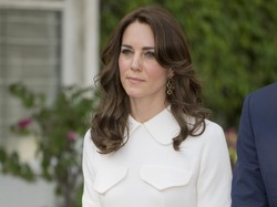 Gara-gara Lepas Sepatu di India, Terungkap Kaki Kate Middleton Bermasalah