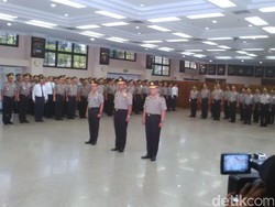 Komjen Tito, Irjen Arman Depari dan 18 Pati Lainnya Resmi Naik Pangkat