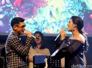 Romantisnya Konser Afgan dan Raisa