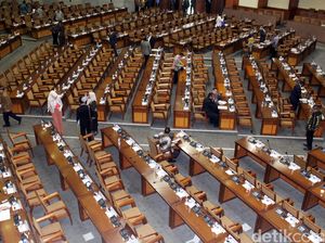 Sikap 10 Fraksi di DPR soal 2 Definisi Terorisme Versi Pemerintah