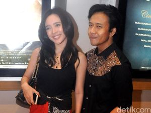 Perjuangan Dea Ananda dan Suami Maksa Nonton Infinity War