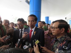 Jokowi Mendadak Tinjau RSUP Padang