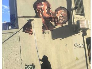 Tak Jadi Dibeli Kanye West, Mural Kanye Loves Kanye Dihapus