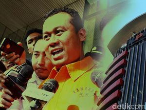 Ditanya Soal Harta dan Mobil Melimpah, Bupati Ojang: Enggak Banyak kok Ditanya Soal Harta dan Mobil Melimpah, Bupati Ojang: Enggak Banyak kok