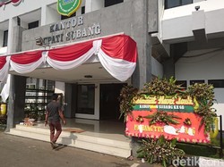 Banyak Karangan Bunga, Ini Suasana Kantor Bupati Subang Setelah Ditangkap KPK