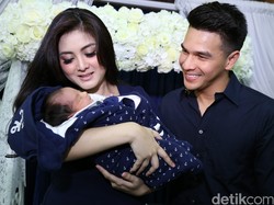 Alasan Jonathan Frizzy dan Istri Sepakat Ganti Nama Anak