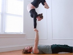 Wanita Ini Masih Bisa Olahraga Sambil Akrobat 4 Hari Sebelum Melahirkan