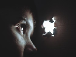 Cerita Sopir Taksi Selamatkan Gadis Linglung yang Diduga Korban Penculikan