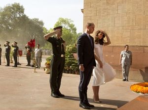 Pajang Foto Kate Middleton dengan Rok Tersingkap, Media India Dikritik