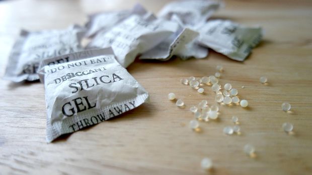 Ilustrasi Silica gel