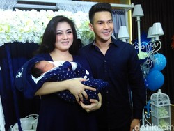 Sambut Anak Ketiga, Jonathan Frizzy Seolah Baru Pertama Jadi Ayah