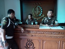 Kasi Penkum Kejati Jatim: Teman-Teman di Pidsus Lagi Kewalahan