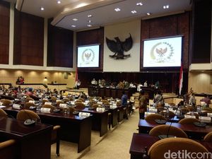 Baru Buka Paripurna DPD, Irman Gusman Langsung Panen Interupsi