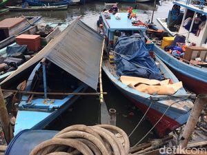 Manusia Perahu Luar Batang: Kalau di Rusun, Gimana Kita Kerjanya? Manusia Perahu Luar Batang: Kalau di Rusun, Gimana Kita Kerjanya?