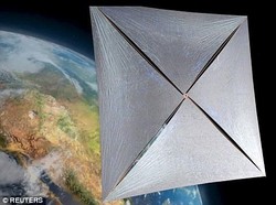 Zuckerberg & Stephen Hawking Bikin Pesawat Menuju Bintang