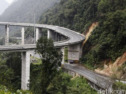 Kelok Sembilan di Sumbar Bakal Ditata, Pedagang Dipindah ke Rest Area