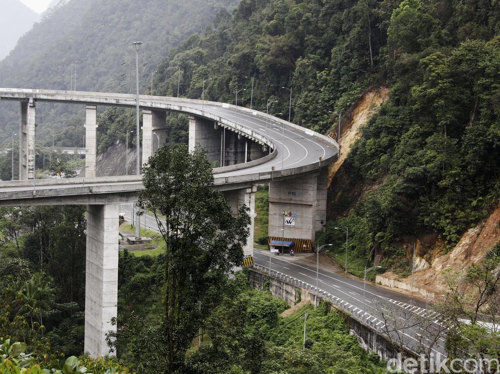 Kelok Sembilan di Sumbar Bakal Ditata, Pedagang Dipindah ke Rest Area Kelok Sembilan di Sumbar Bakal Ditata, Pedagang Dipindah ke Rest Area