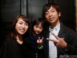 Rian DMASIV Baru Tahu Istri Hamil Lagi saat Manggung