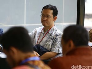 Sunny Tanuwidjaja Diperiksa KPK