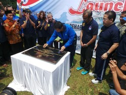 Menpora Lanjutkan Program Pembangunan 1 Desa 1 Lapangan
