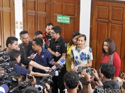 Dewi Rezer Mau Cerai dari Marcelino karena Tak Ingin Tersiksa