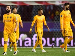 Pesaing Menunggu Barca Terjungkal