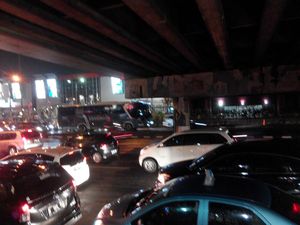 Volume Kendaraan Padat, Jalur Blok M-Antasari Macet 7 Kilometer