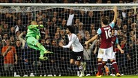 Marouane Fellaini membobol gawang West Ham United di menit ke-67. John Sibley/Reuters/detikFoto.