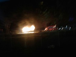 Ada Mobil Terbakar, Arus Lalu Lintas dari Bandara Cengkareng ke Jakarta Tersendat